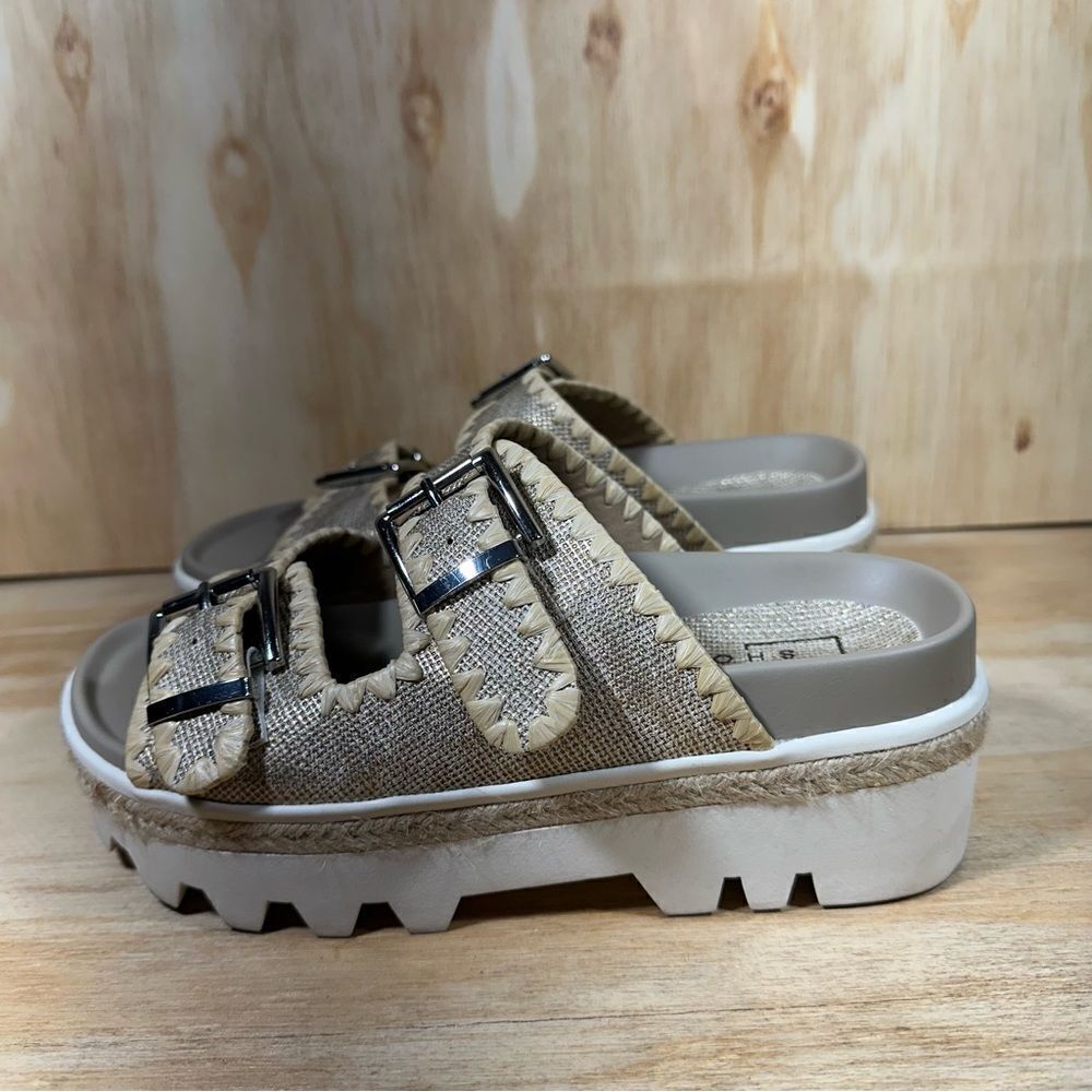 Shu Shop Laura Gold Woven Sandals Women’s Size 7